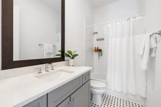 $4,000 | 4400 Night Owl Lane, Austin, TX 78723