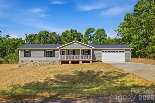 $395,000 | 4915 St Clark Road, Morganton, NC 28655