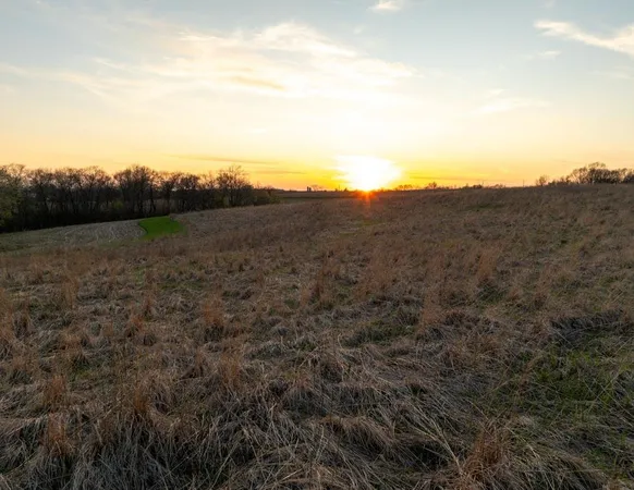 $4,624,080 | 133 Highway 133, Cassville, WI 53806