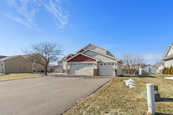 $415,000 | 11400 72nd Court Northeast, Otsego, MN 55301