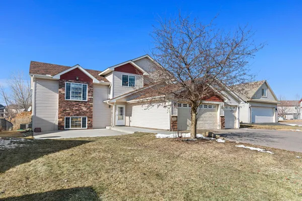 $415,000 | 11400 72nd Court Northeast, Otsego, MN 55301