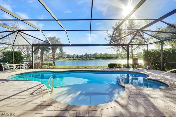 $850,000 | 11807 Dixon Drive, Fort Myers, FL 33913