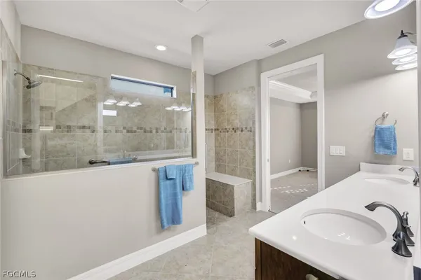 $850,000 | 11807 Dixon Drive, Fort Myers, FL 33913
