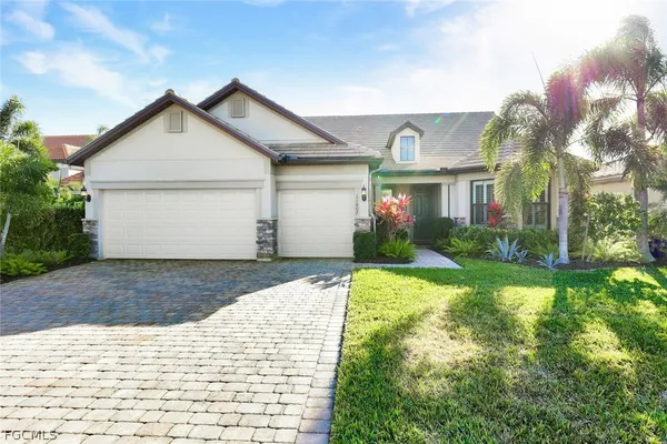 $850,000 | 11807 Dixon Drive, Fort Myers, FL 33913