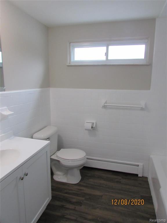 2101 Howe Road Burton, MI 48519 - Photo 15 of 38