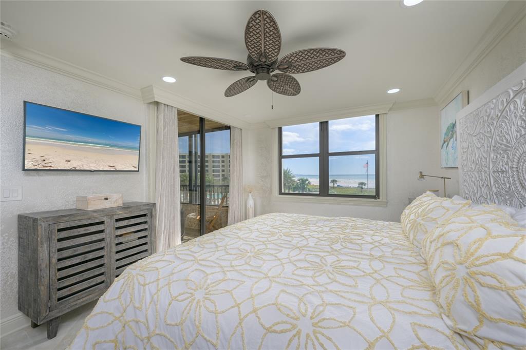 5750 Midnight Pass Road, Unit 309 Sarasota, FL 34242 - Photo 16 of 49 Gallery Image 16