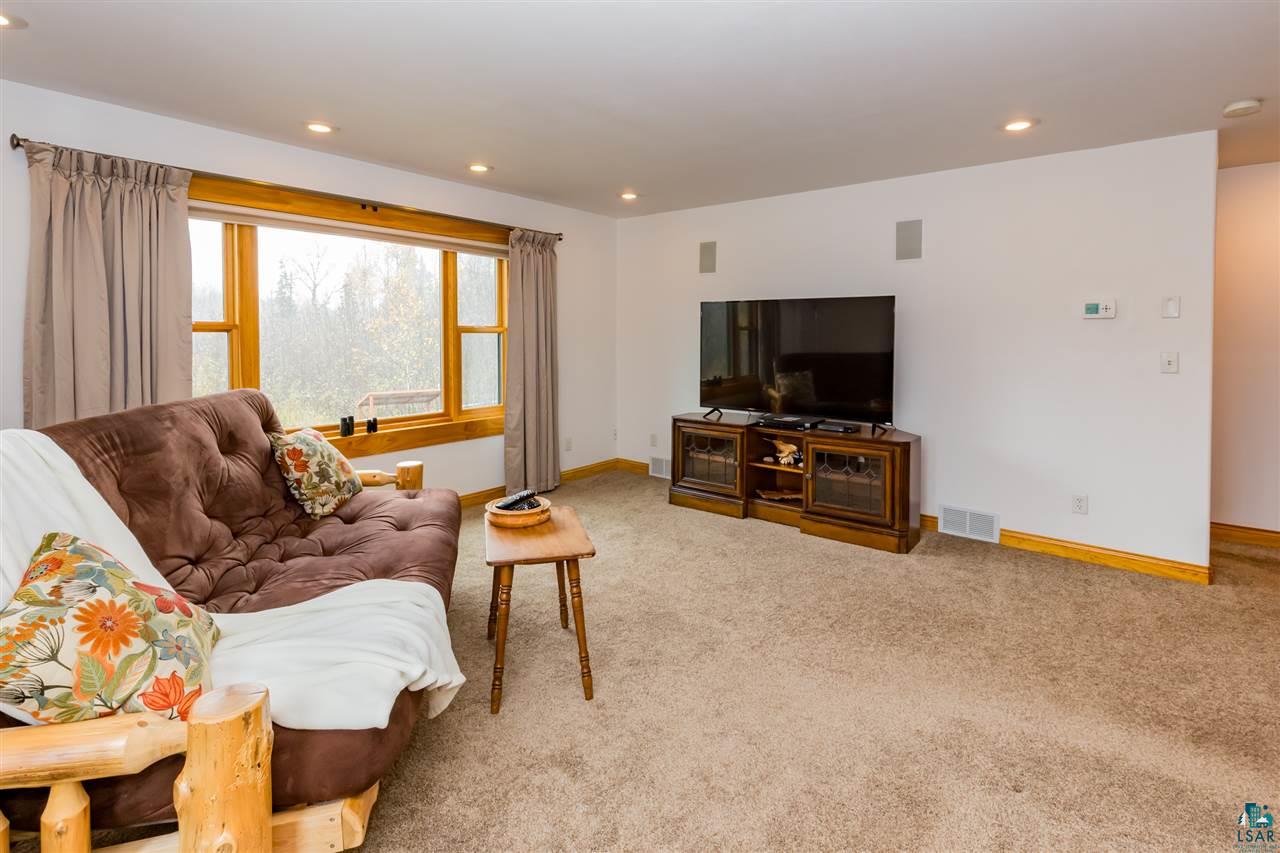2738 East Pioneer Road Duluth, MN 55804 - Photo 11 of 35 Gallery Image 11