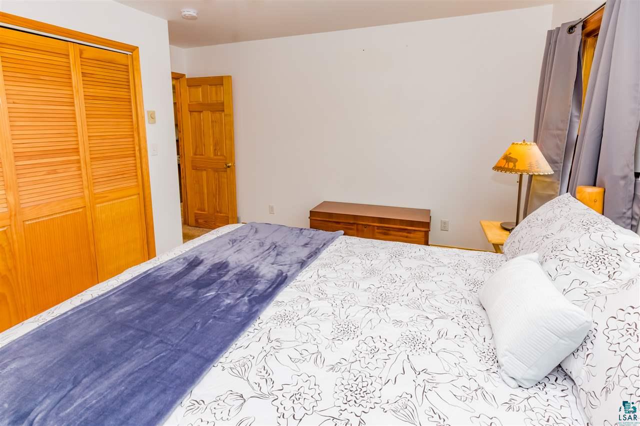 2738 East Pioneer Road Duluth, MN 55804 - Photo 16 of 35 Gallery Image 16