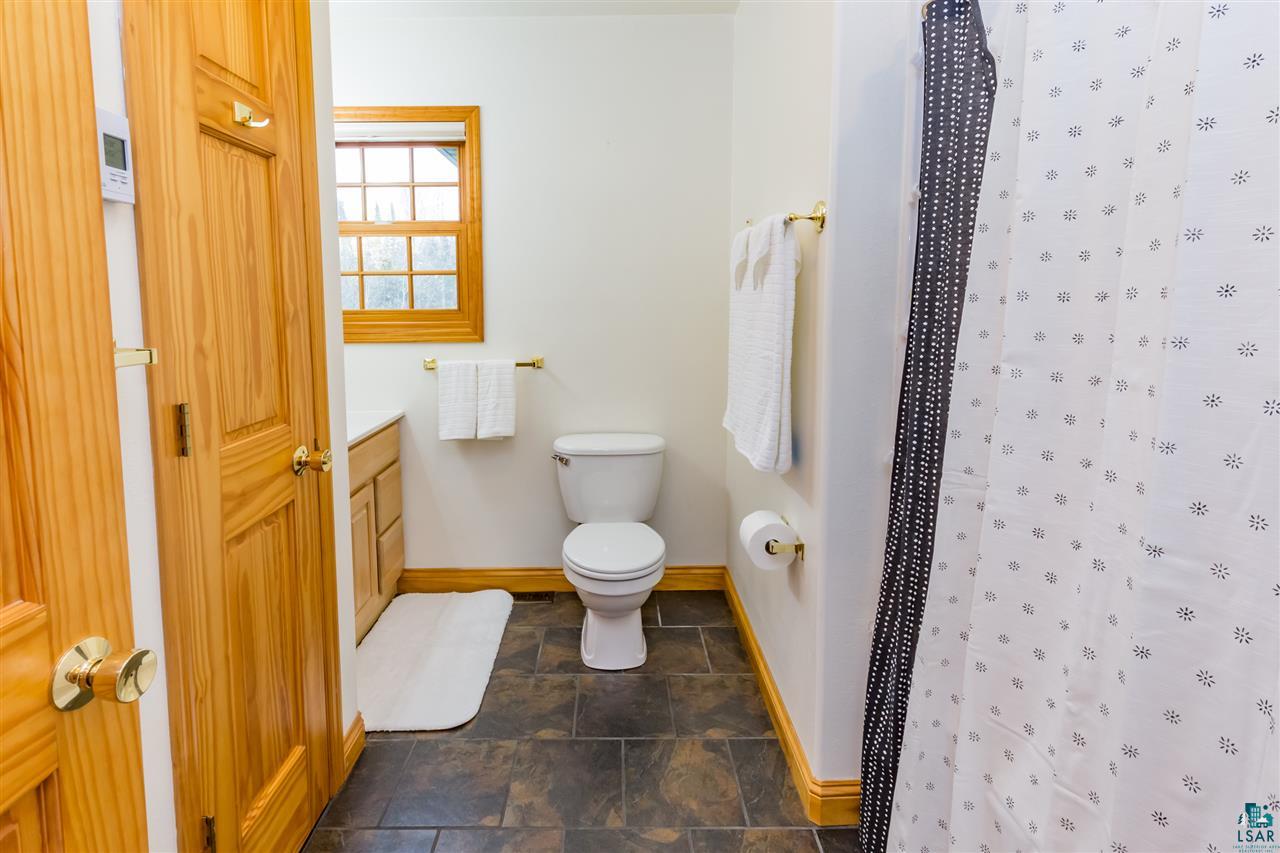 2738 East Pioneer Road Duluth, MN 55804 - Photo 18 of 35 Gallery Image 18