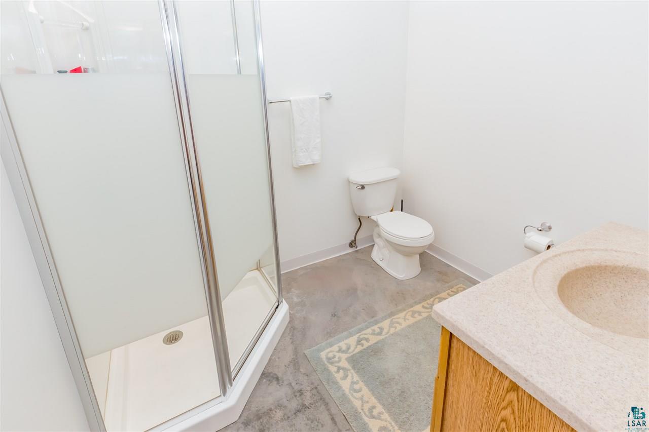 2738 East Pioneer Road Duluth, MN 55804 - Photo 30 of 35 Gallery Image 30