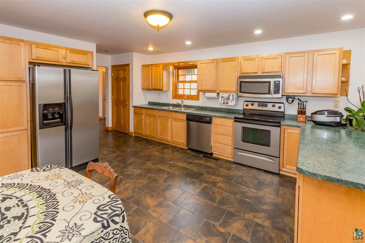 2738 East Pioneer Road Duluth, MN 55804 - Photo 6 of 35 Gallery Image 6