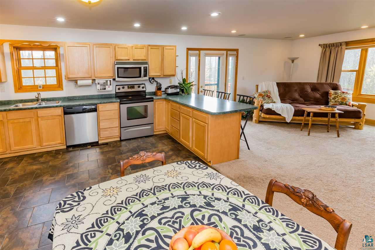 2738 East Pioneer Road Duluth, MN 55804 - Photo 7 of 35 Gallery Image 7