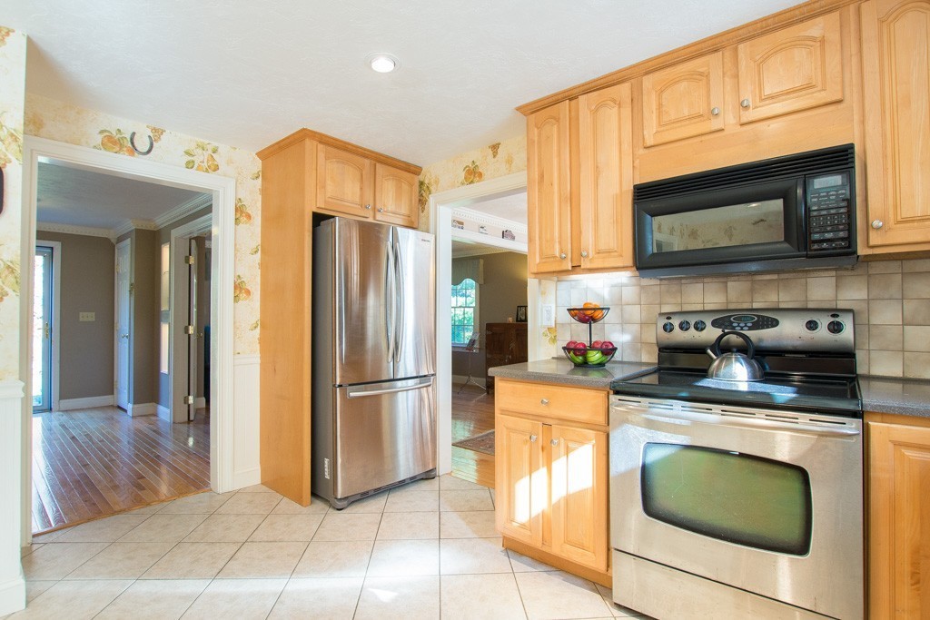 48 Tucker Road Norfolk, MA 02056 - Photo 24 of 30 Gallery Image 24