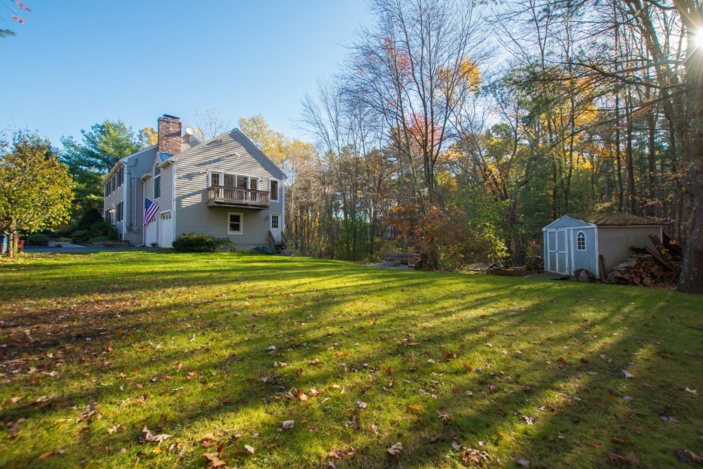 48 Tucker Road Norfolk, MA 02056 - Photo 4 of 30 Gallery Image 4