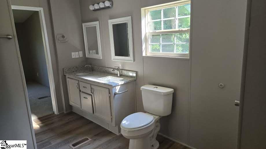 112 Timberbrook Road Gaffney, SC 29340 - Photo 12 of 23 Gallery Image 12