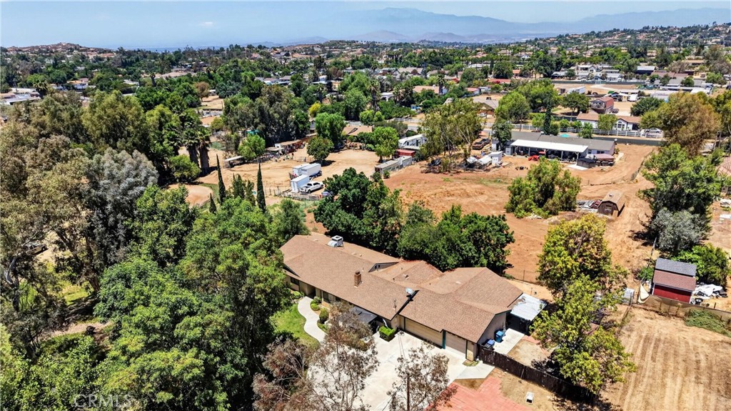 18666 Bert Road Riverside, CA 92508 - Photo 65 of 73