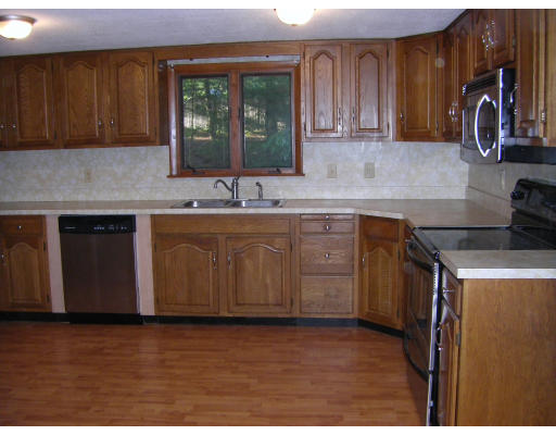 64 Bunnys Road Carver, MA 02330 - Photo 8 of 21 Gallery Image 8
