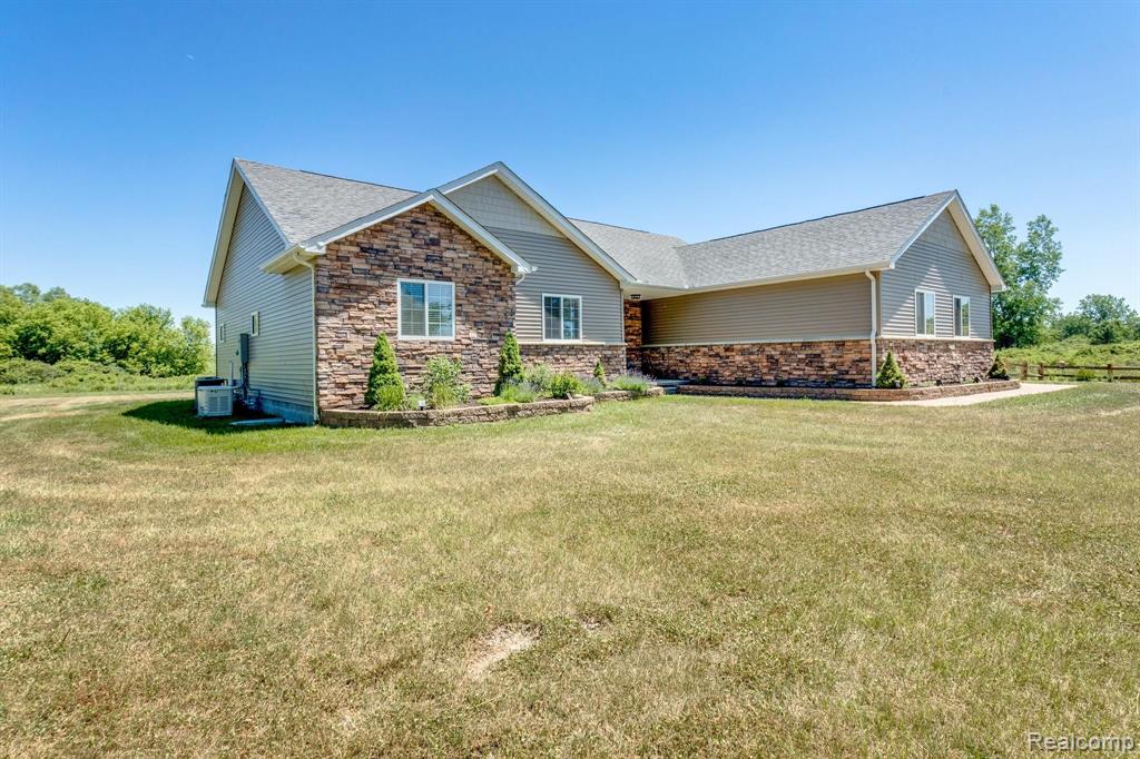 5440 Capac Road Capac, MI 48014 - Photo 2 of 69