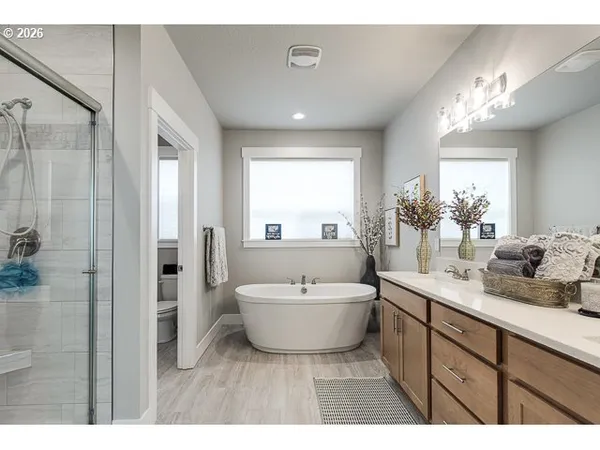 $669,900 | 1668 Northeast Clayton Drive, Estacada, OR 97023