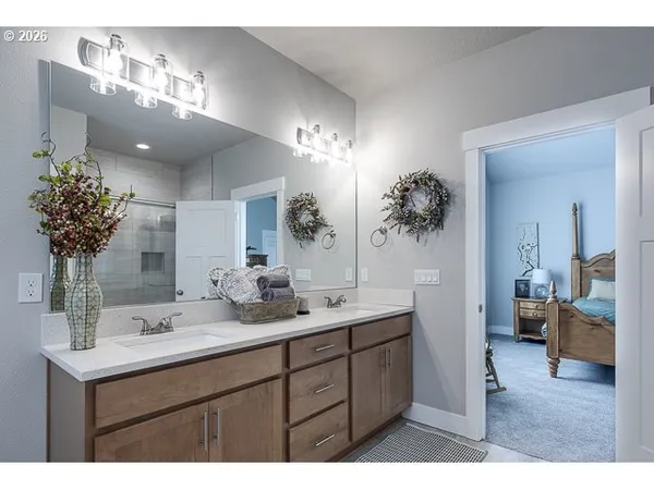 $669,900 | 1668 Northeast Clayton Drive, Estacada, OR 97023