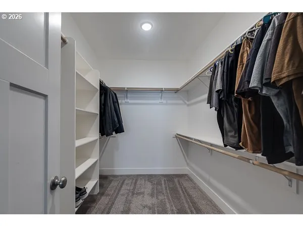 $669,900 | 1668 Northeast Clayton Drive, Estacada, OR 97023