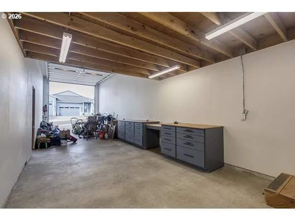 $669,900 | 1668 Northeast Clayton Drive, Estacada, OR 97023