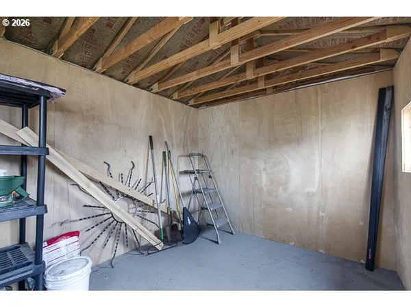 $669,900 | 1668 Northeast Clayton Drive, Estacada, OR 97023