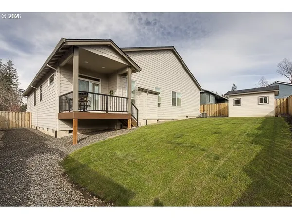 $669,900 | 1668 Northeast Clayton Drive, Estacada, OR 97023