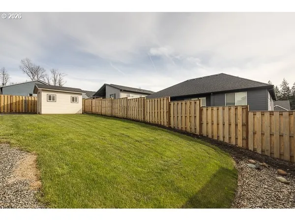 $669,900 | 1668 Northeast Clayton Drive, Estacada, OR 97023