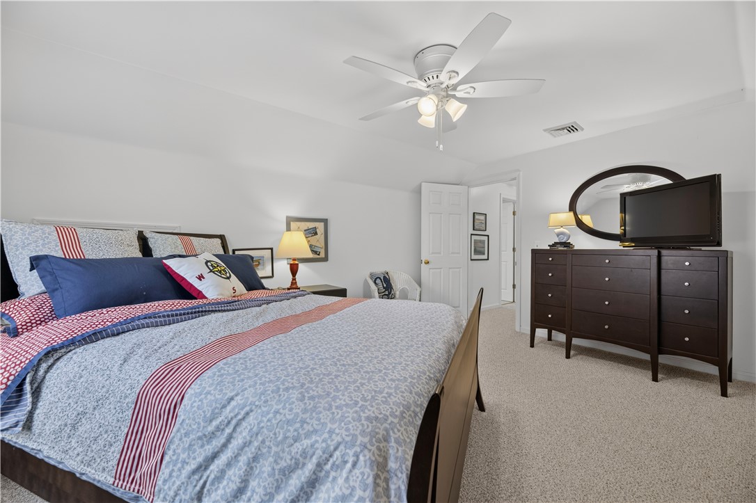 25 Dunns Corner Road Westerly, RI 02891 - Photo 27 of 39