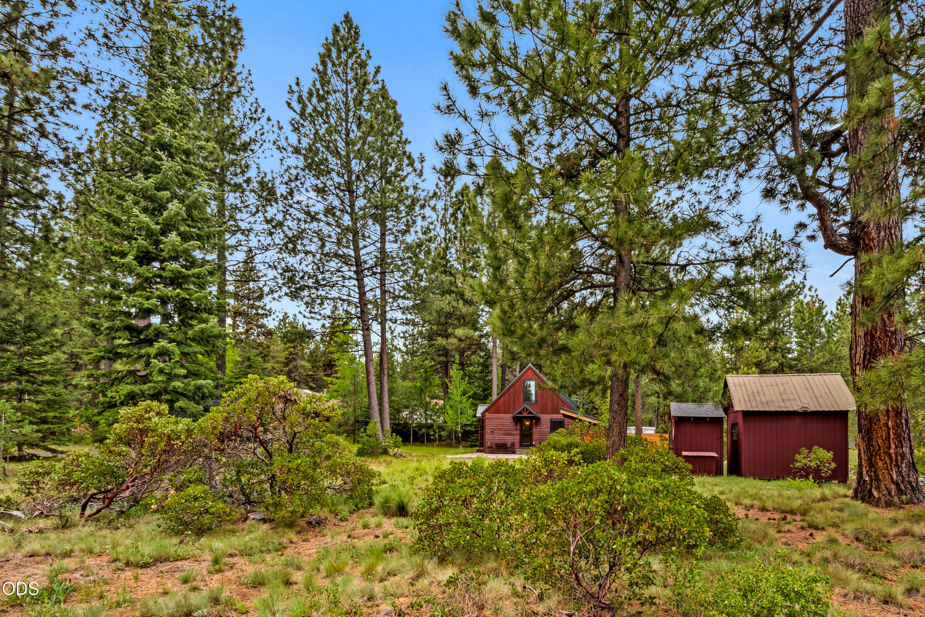61579 Boulder Road Bend, OR 97703 - Photo 27 of 34