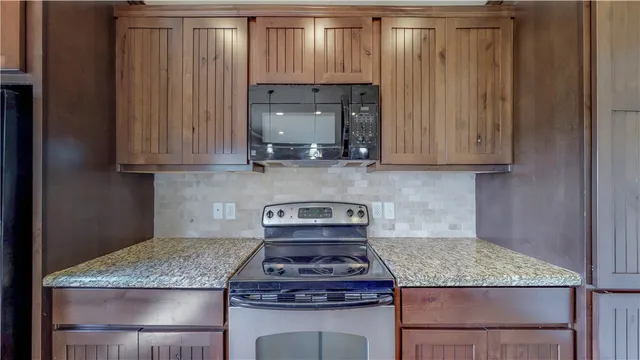 $2,500 | 3401 Cullen Trail, College Station, TX 77845