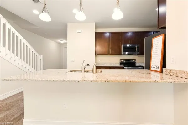 $2,500 | 7923 Bristol Circle, Naples, FL 34120