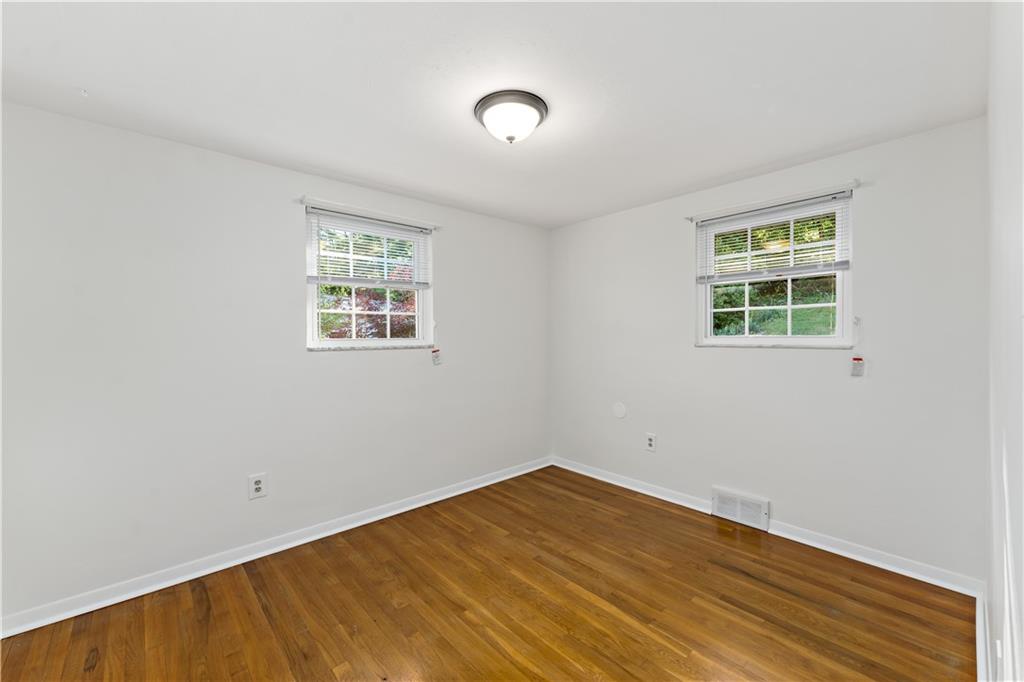 220 Amity Road Glenshaw, PA 15116 - Photo 19 of 44