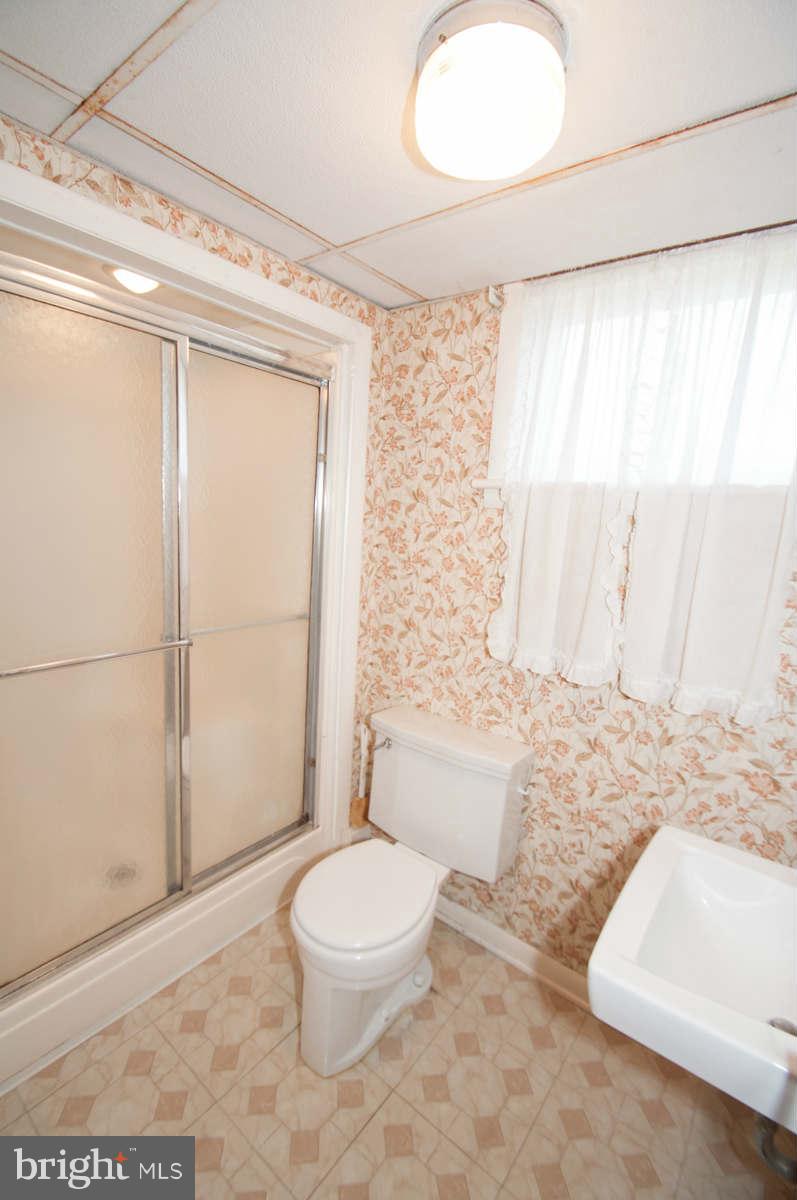 9906 Postwick Road Ellicott City, MD 21042 - Photo 18 of 19 Bath