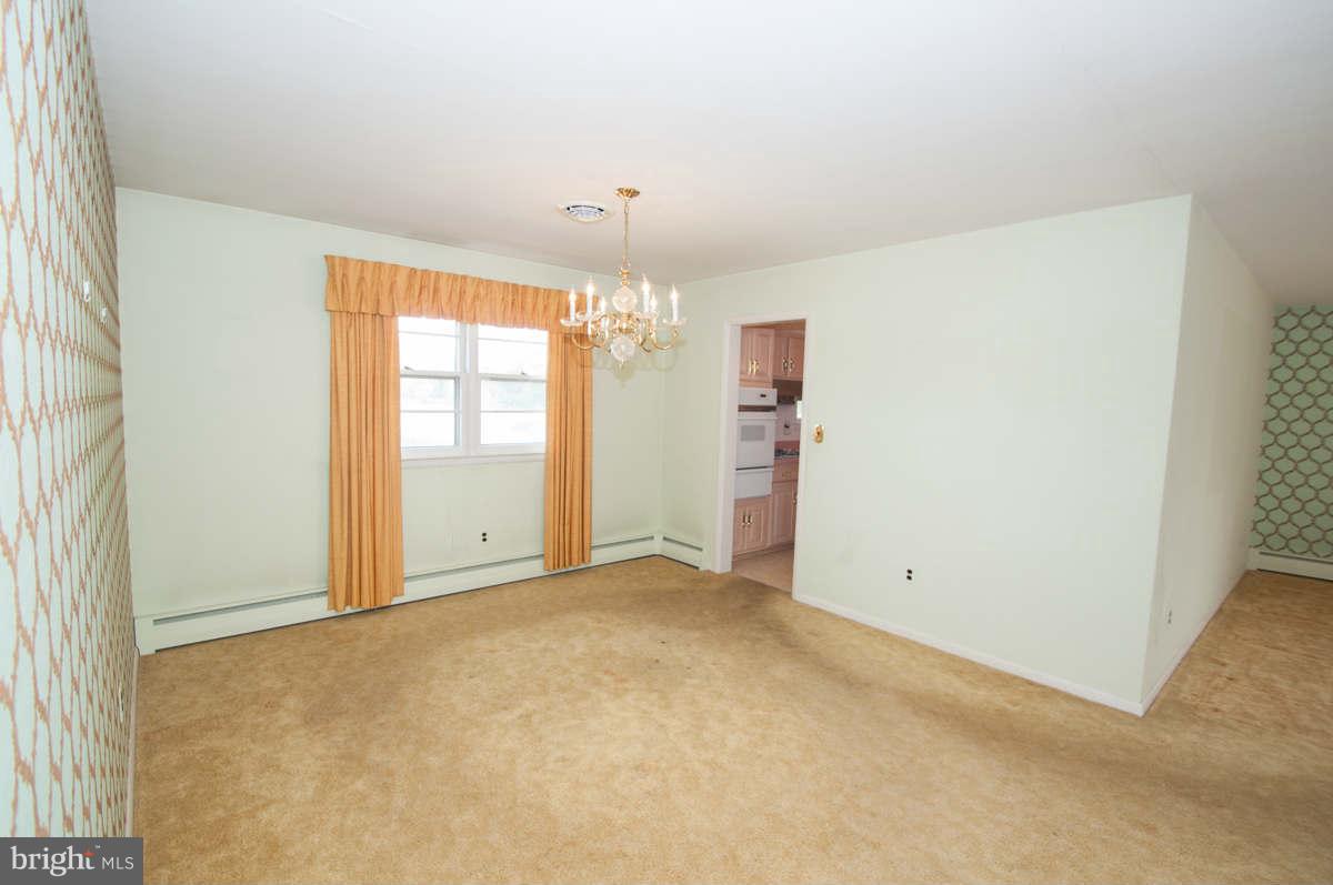 9906 Postwick Road Ellicott City, MD 21042 - Photo 5 of 19 Dining Room