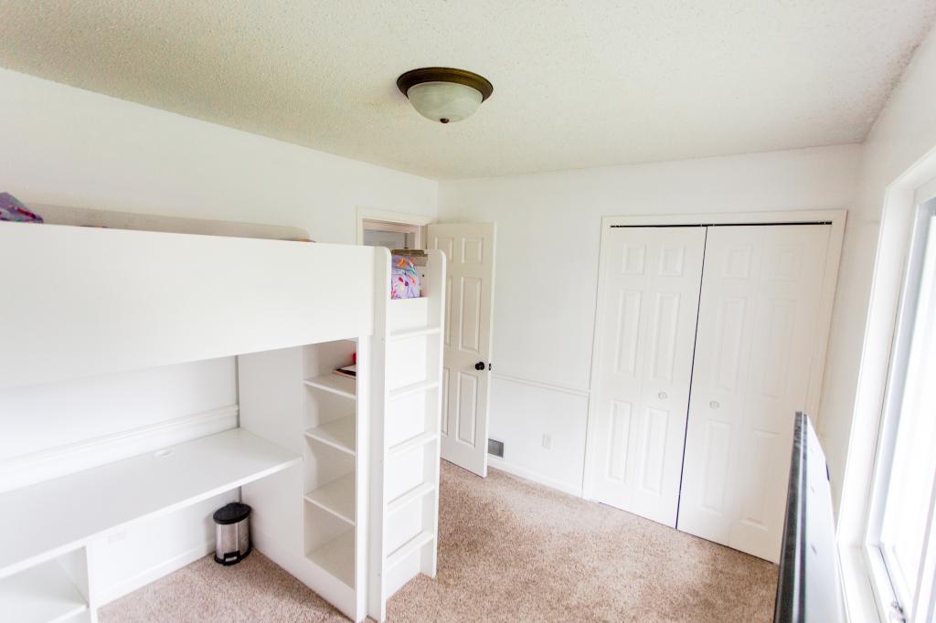 4260 Sun Cliff Road Eagan, MN 55122 - Photo 12 of 27 Gallery Image 12
