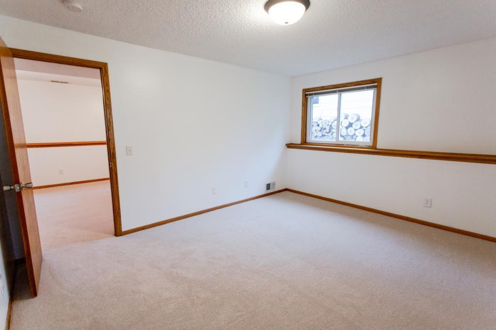 4260 Sun Cliff Road Eagan, MN 55122 - Photo 20 of 27 Gallery Image 20