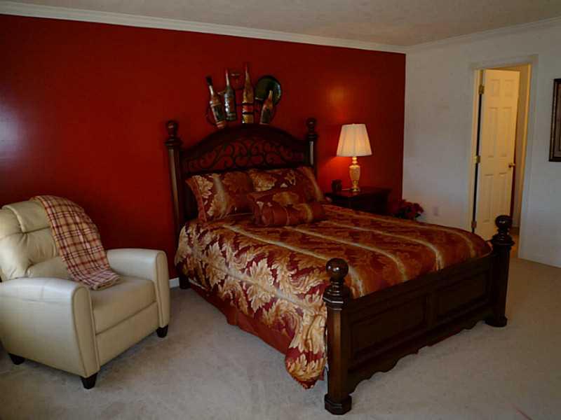 102 Stream View Court Sarver, PA 16055 - Photo 22 of 25 Bedroom. This first floor guest bedroom features a walk in closet and it s own en suite bath. It can serve as a first floor master.