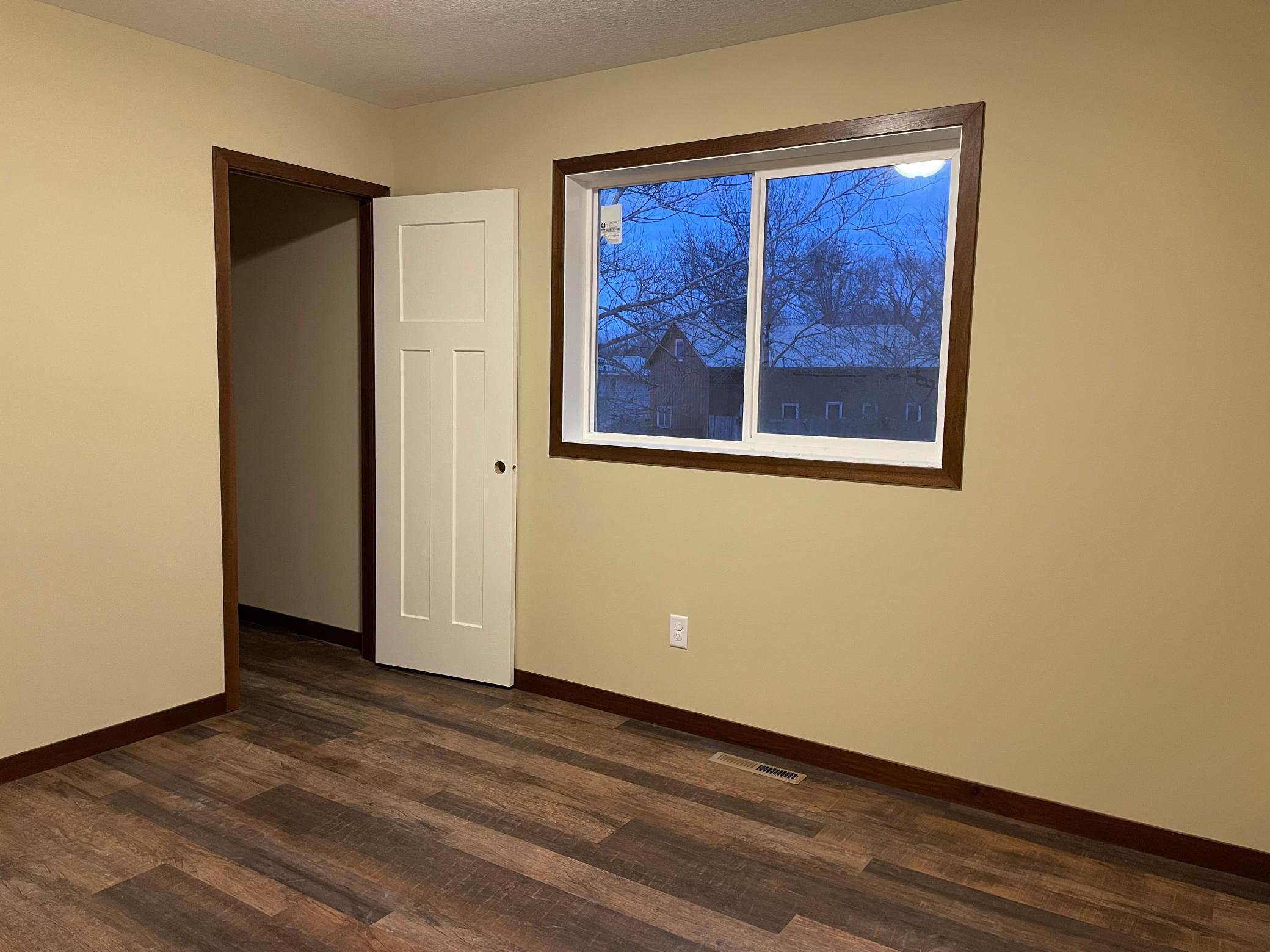 980 Porter Street Clearwater, MN 55320 - Photo 7 of 13