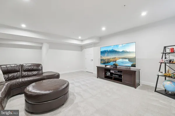 $724,900 | 6604 River Birch Road, Frederick, MD 21703