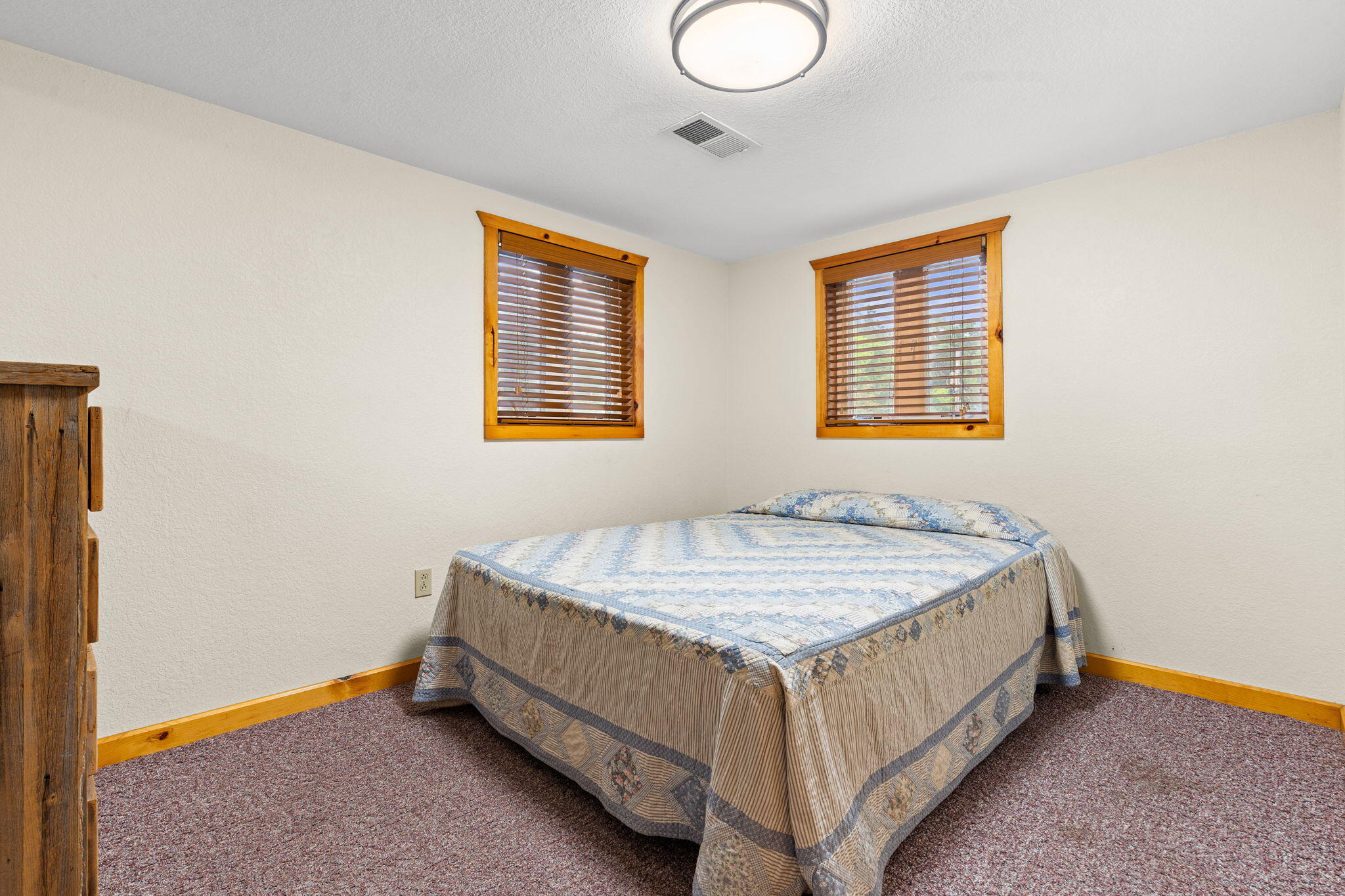 346 Terrace Crest Lane, Unit 12 Reeds Spring, MO 65737 - Photo 16 of 37 346-Terrace-Crest-Ln-Lake-Escape-Bedroom