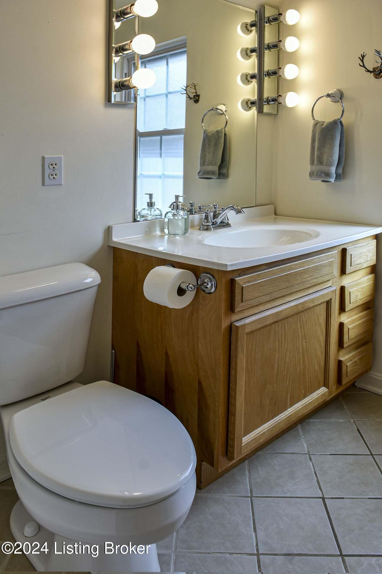 3802 Ormond Road Louisville, KY 40207 - Photo 26 of 58 Ormond Road_0058