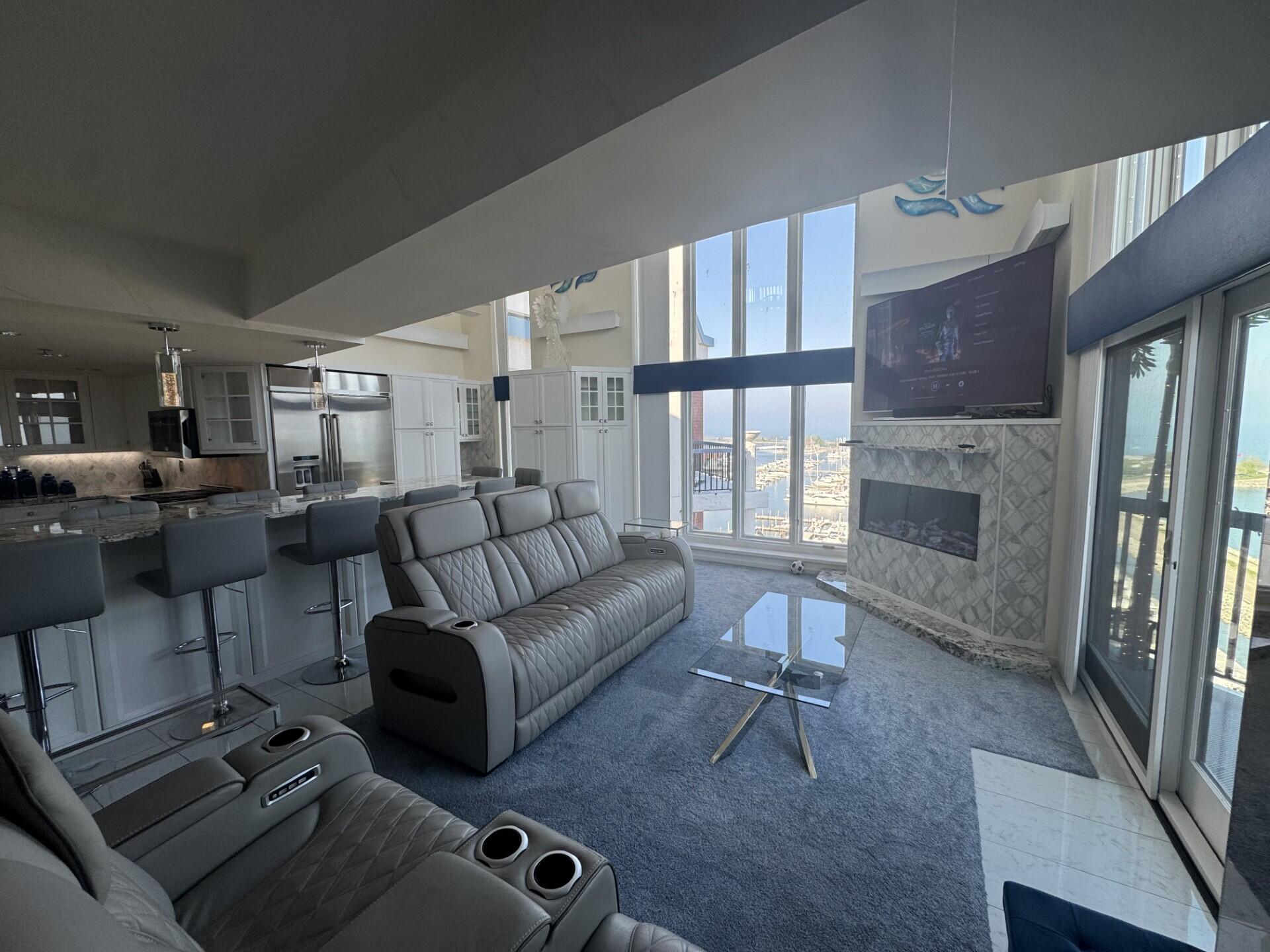 333 Lake Avenue, Unit 806 Racine, WI 53403 - Photo 13 of 62 3D_LST 806_Living Room-Kitchen_Feb 16 (2