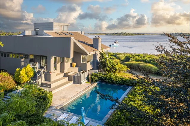 $4,900,000 | 150 Southern Way, Charlestown, RI 02813