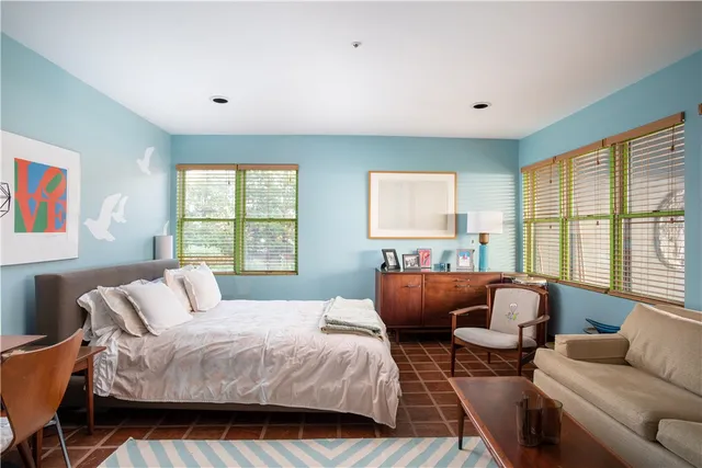 $4,900,000 | 150 Southern Way, Charlestown, RI 02813