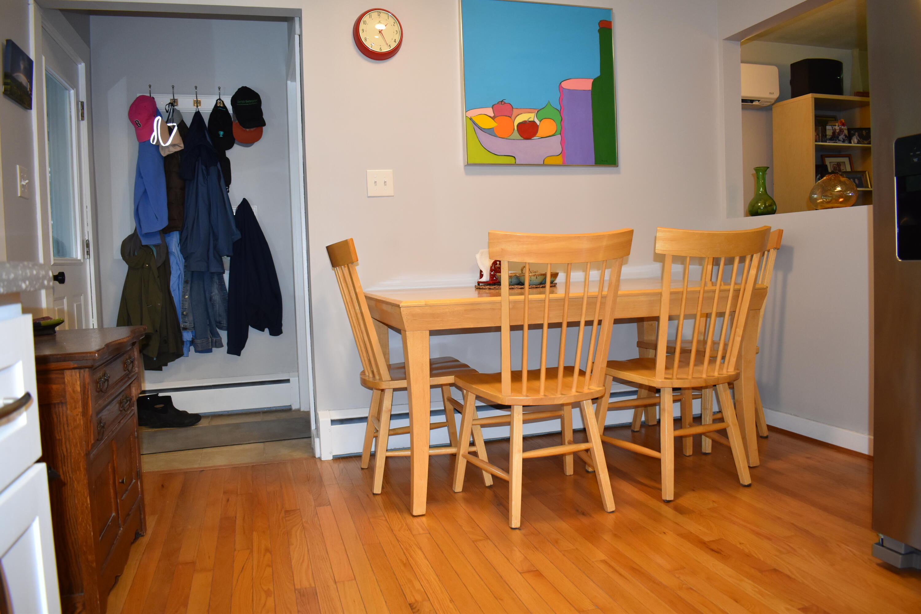 374 West River Road Augusta, ME 04330 - Photo 11 of 26 dining area 2