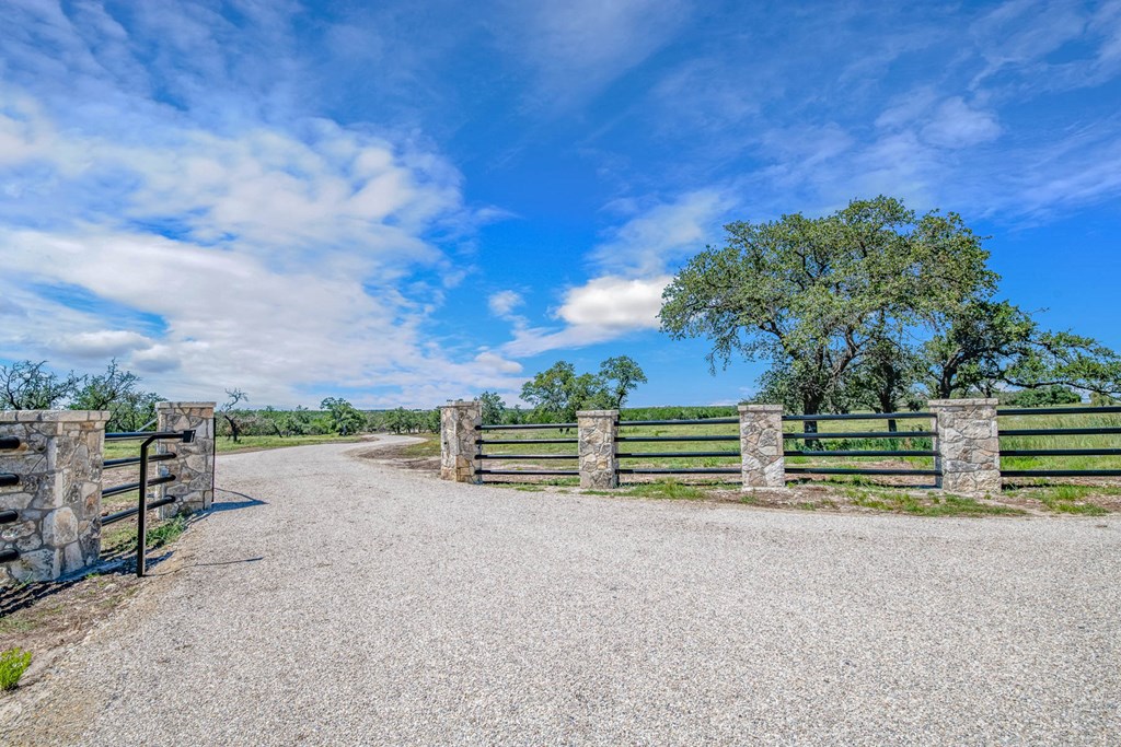 13 Bonita View Ranch Road Harper, TX 78631 - Photo 10 of 10