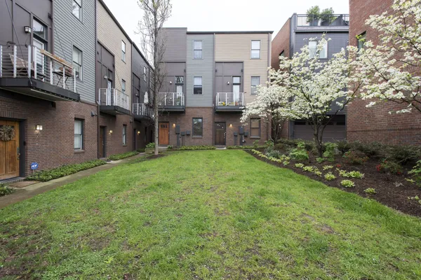 $3,500 | 508 Madison Street, Unit 2, Nashville, TN 37208