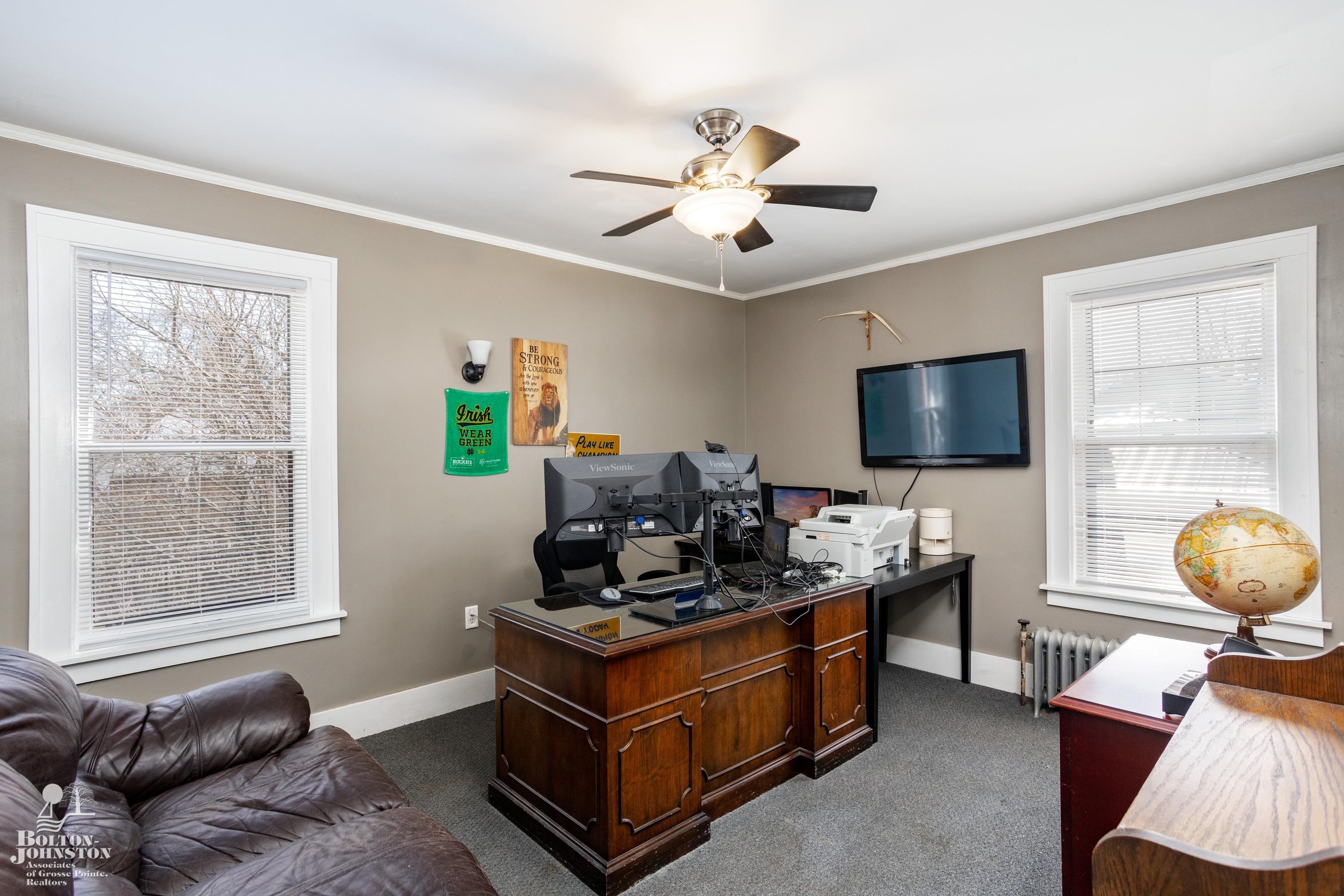 1497 Hawthorne Road Grosse Pointe Woods, MI 48236 - Photo 28 of 52